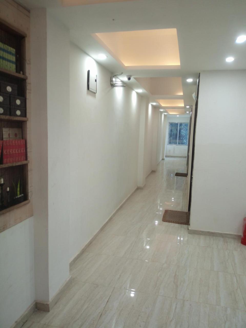 Hotel Rudraksha Inn دوغار المظهر الخارجي الصورة