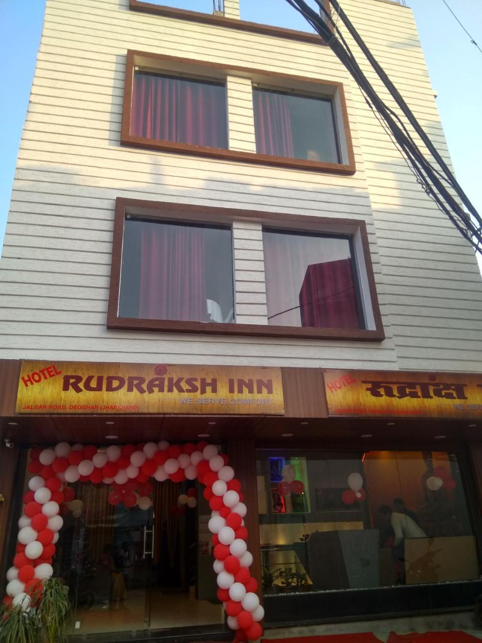 Hotel Rudraksha Inn دوغار المظهر الخارجي الصورة