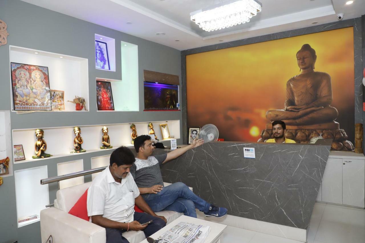 Hotel Rudraksha Inn دوغار المظهر الخارجي الصورة